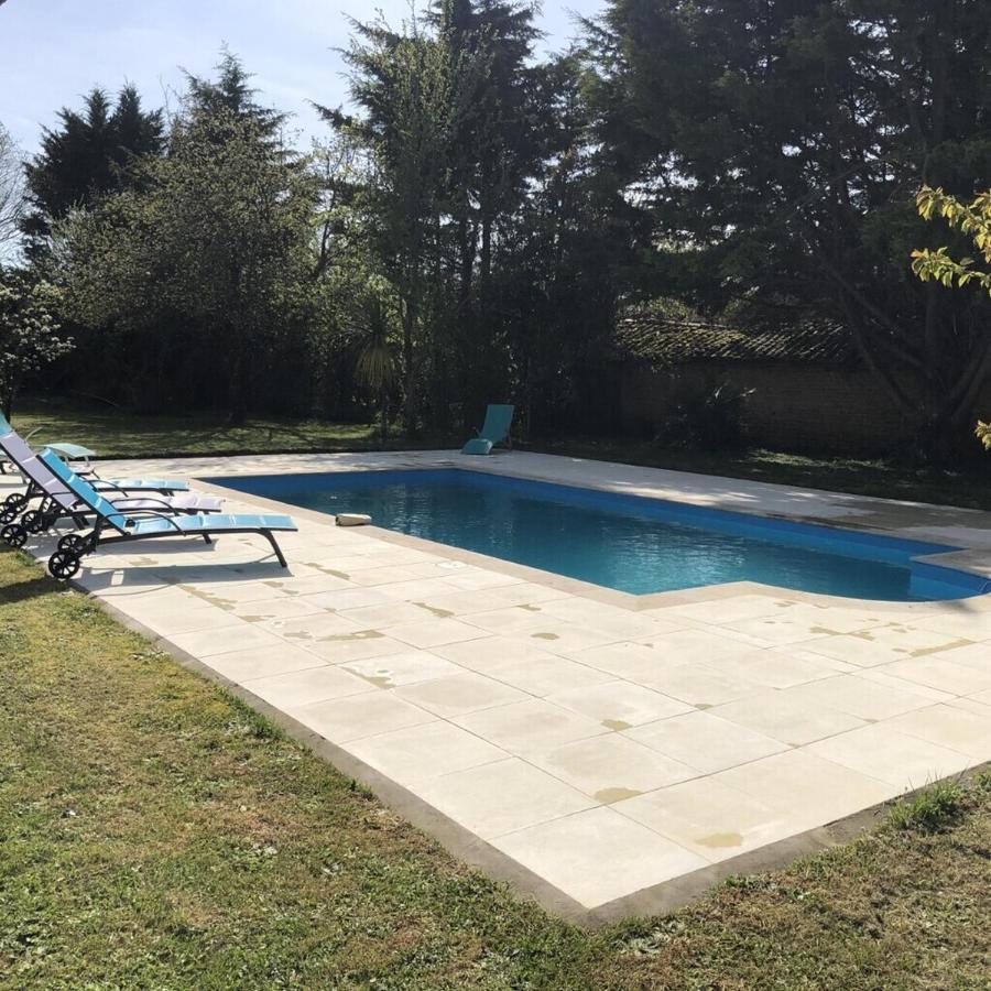 Blacksmiths Cottage In Blanzay - 3 Beds מראה חיצוני תמונה