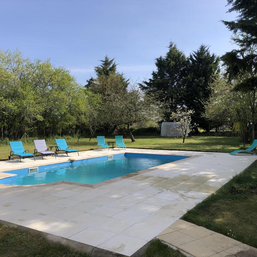 Blacksmiths Cottage In Blanzay - 3 Beds מראה חיצוני תמונה